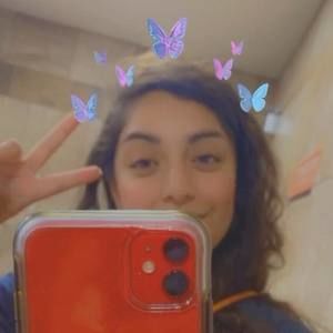 Meet your Posher, Raquel